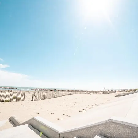 アパート Luxury Mind Vue Exceptionnelle Pied Dans L'eau Parkings Prives 2 Places Climatisation Hyper Centre D'exception