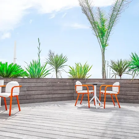 Luxury Mind Vue Exceptionnelle Pied Dans L'eau Parkings Prives 2 Places Climatisation Hyper Centre D'exception アパート