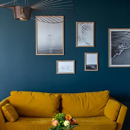 Luxury Mind Vue Exceptionnelle Pied Dans L'eau Parkings Prives 2 Places Climatisation Hyper Centre D'exception *