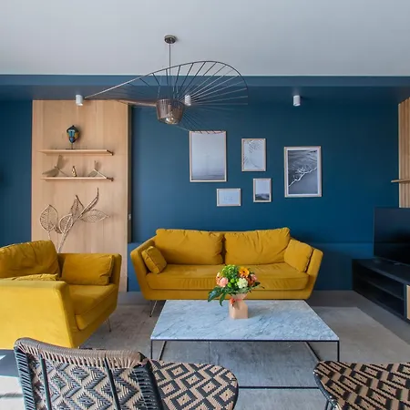 Luxury Mind Vue Exceptionnelle Pied Dans L'eau Parkings Prives 2 Places Climatisation Hyper Centre D'exception 公寓