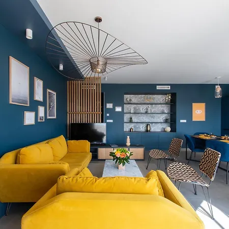 Luxury Mind - Vue - Centre - Parking - Rooftop - Neuf - Cohôteconciergerie Motte Appartement